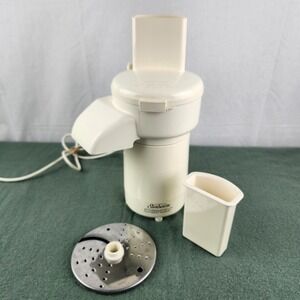 Sunbeam Oskar 14081 Food Processor w Salad Chute Accessories Vtg Tested Working